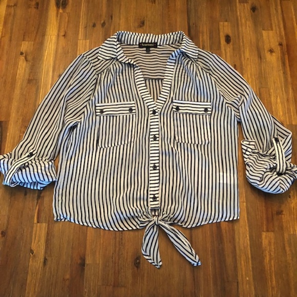 Tie front striped top - Picture 1 of 4